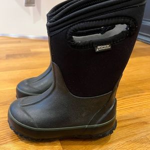 Kids Black Bogs boots
